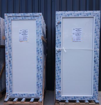 porte de service pvc