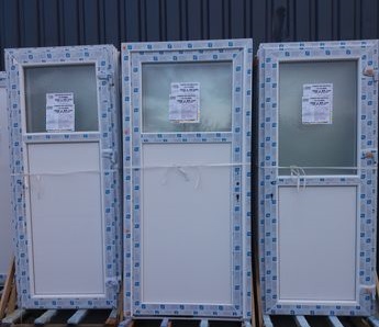 porte de service pvc