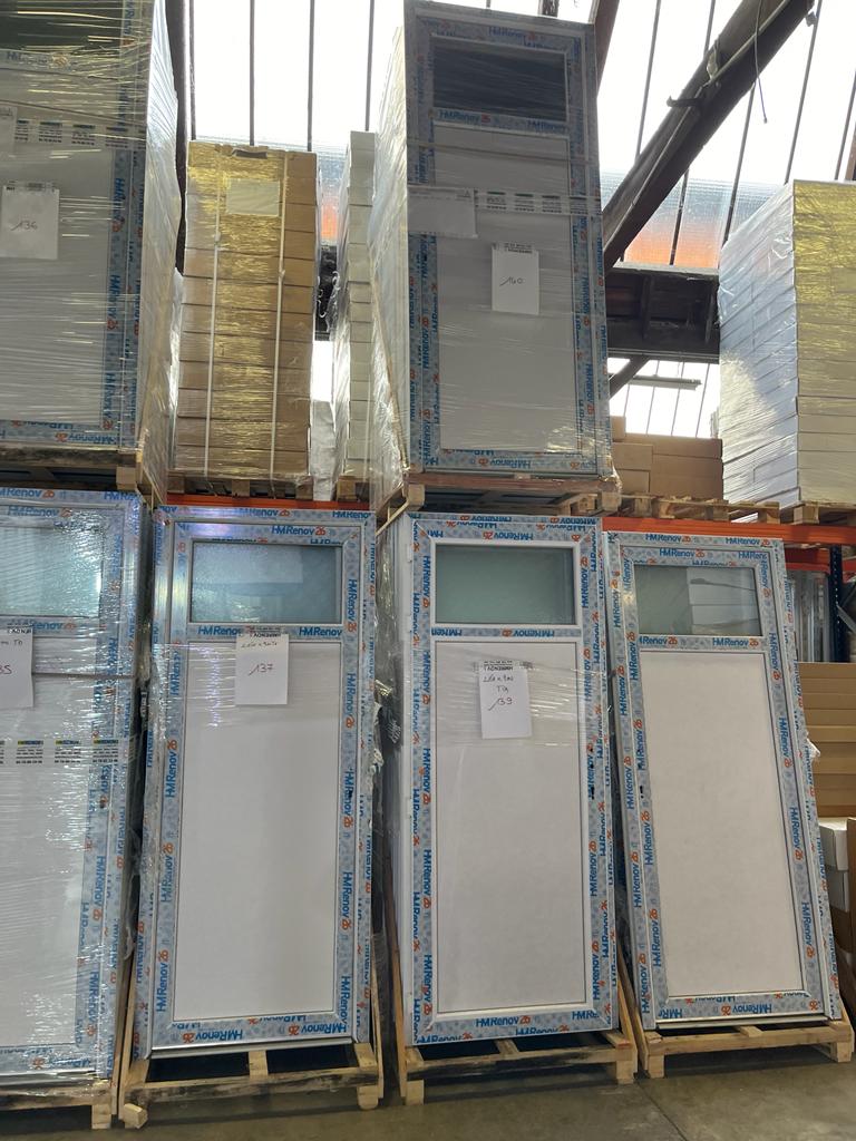 Déstockages des Portes de services sur Villefranche-sur-Saône