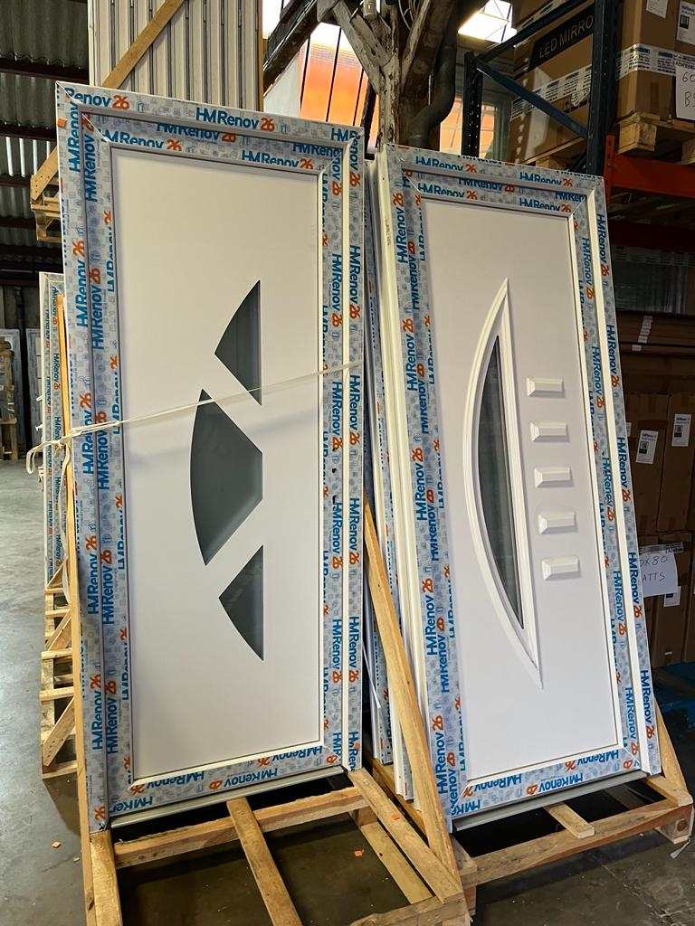 Déstockage portes d'entrée PVC en stock sur Vienne