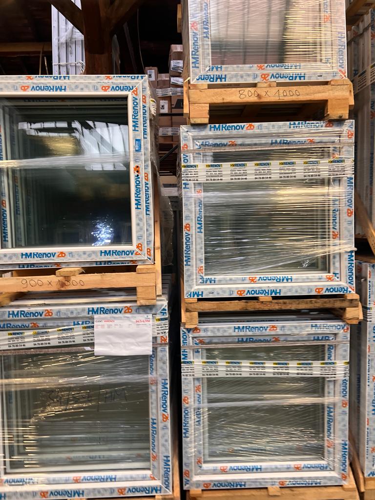 Fenêtres en stock à Bourg-en-Bresse