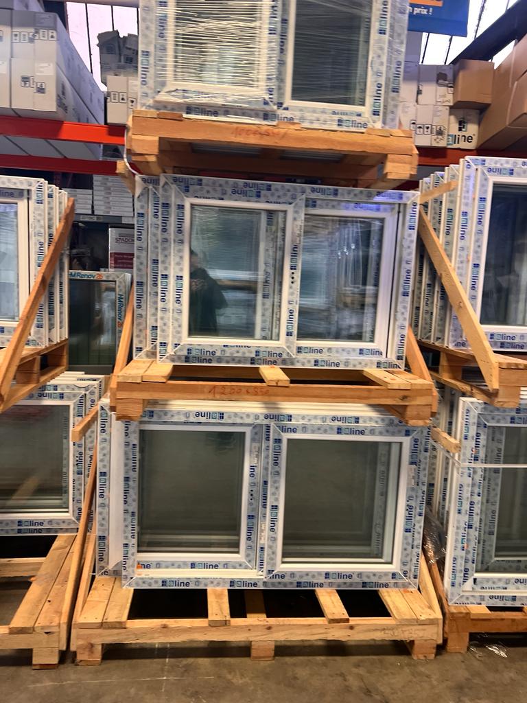 Arrivage de fenêtres  à Plaisance-du-Touch