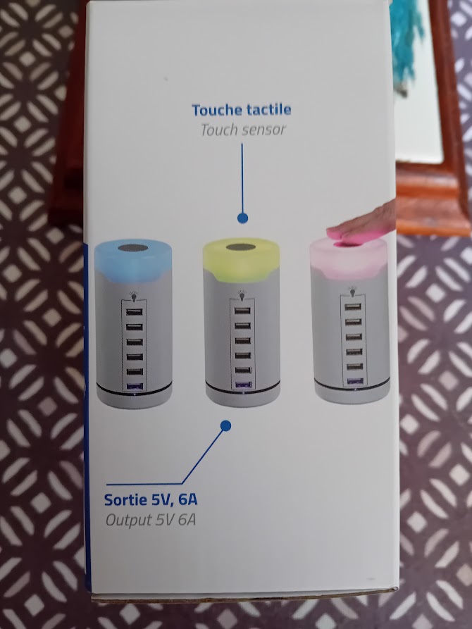 GHARGEUR   TOUR CABLE USB