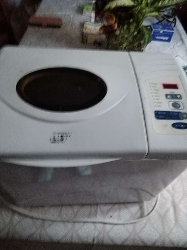 MACHINE A PAINS POUR TOUS FARINES