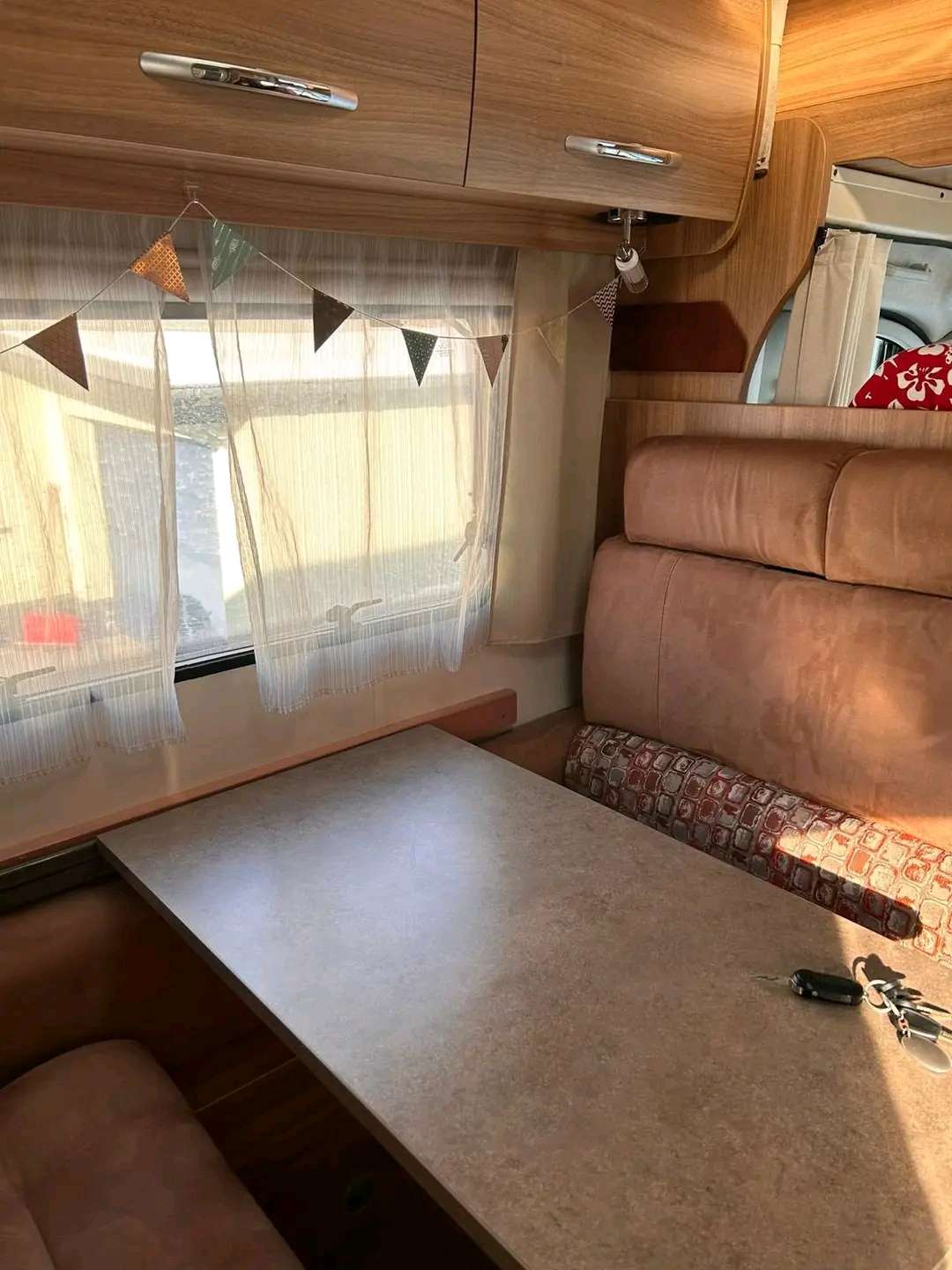 CAMPING-CAR CHAUSSON PROFILÉ