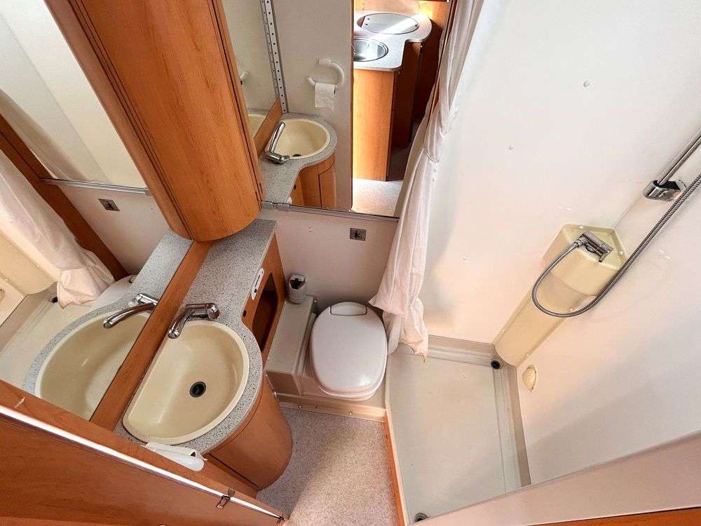 CAMPING CAR HYMER
