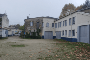 GARAGE / GARDE MEUBLE