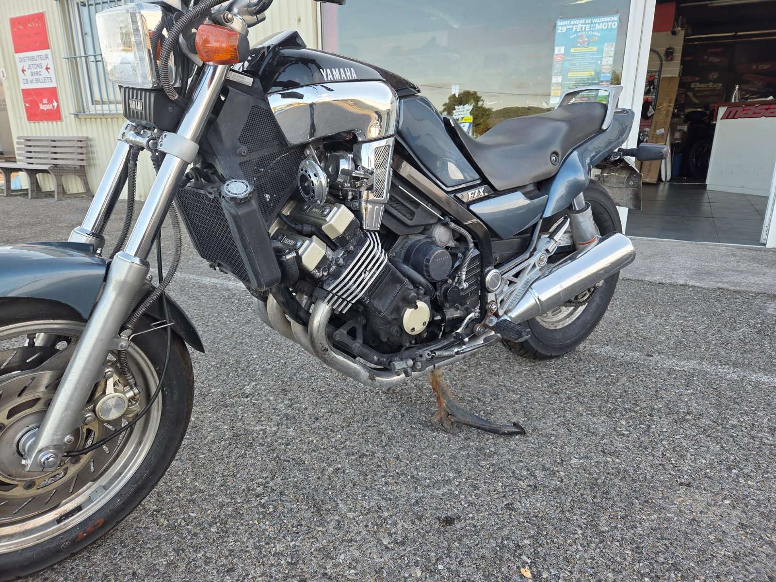 FZX750 YAMAHA