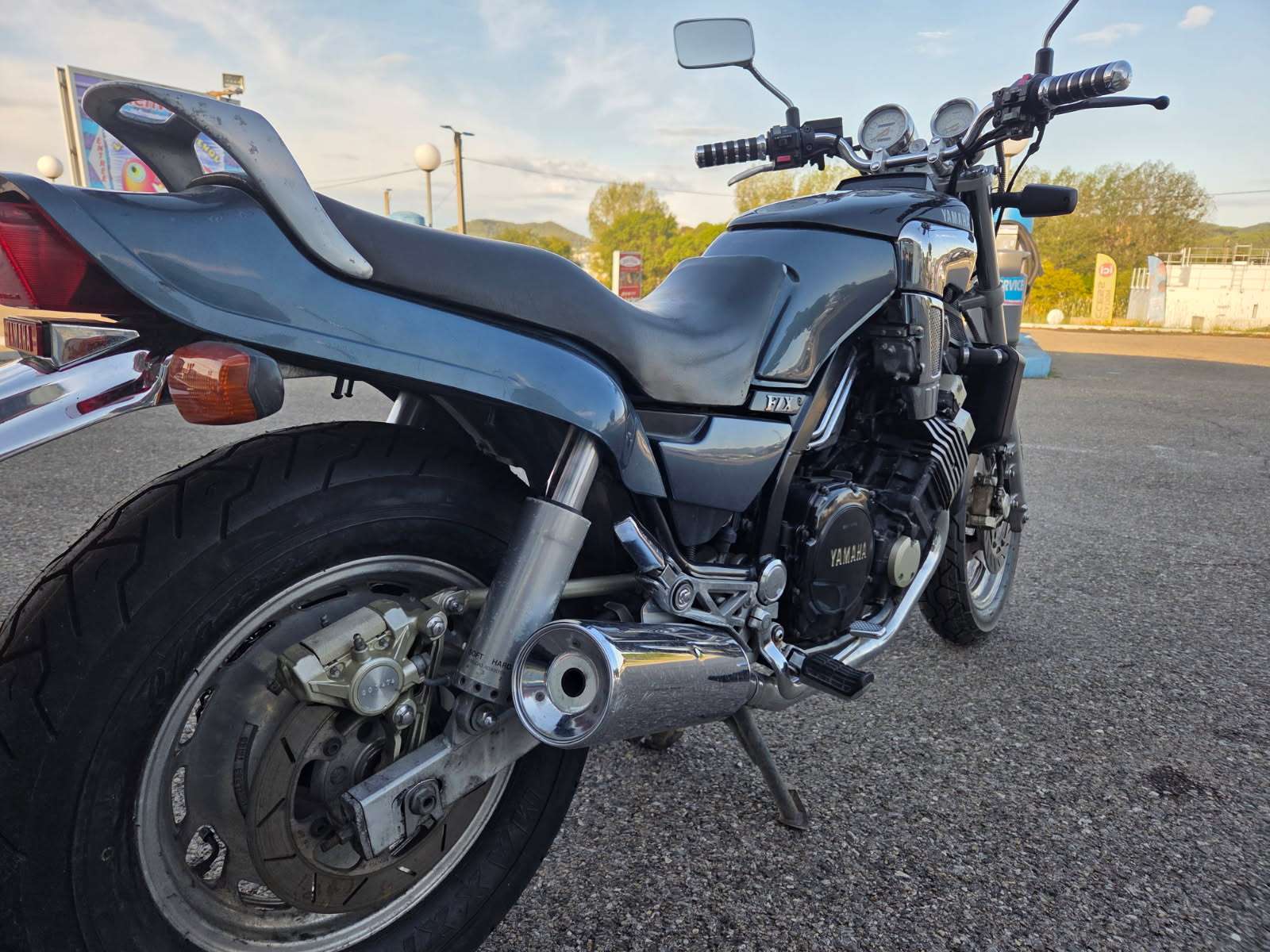 FZX750 YAMAHA