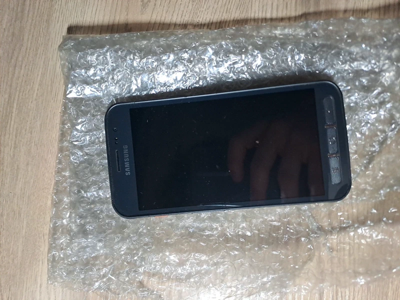 Samsung XCover 4s ( fonctionnel )