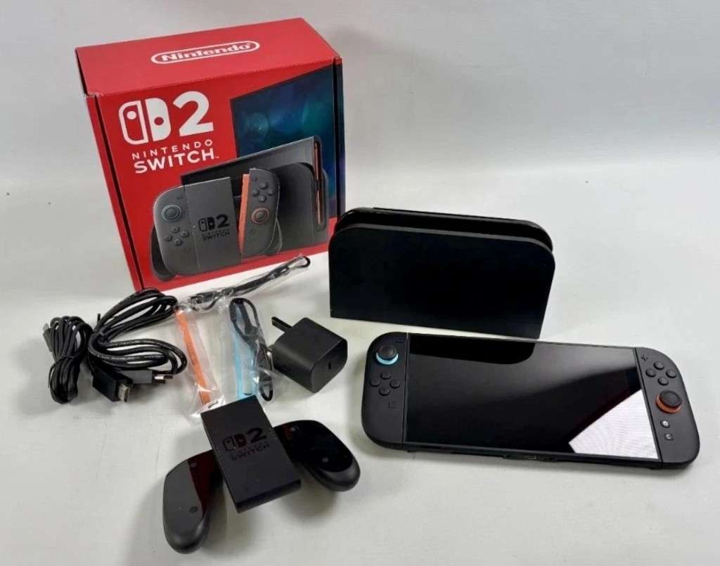 Sony PlayStation PS5 Pro, Sony PlayStation PS5 Slim, Nintendo Switch 2 et Microsoft Xbox Series X 2 To  consoles