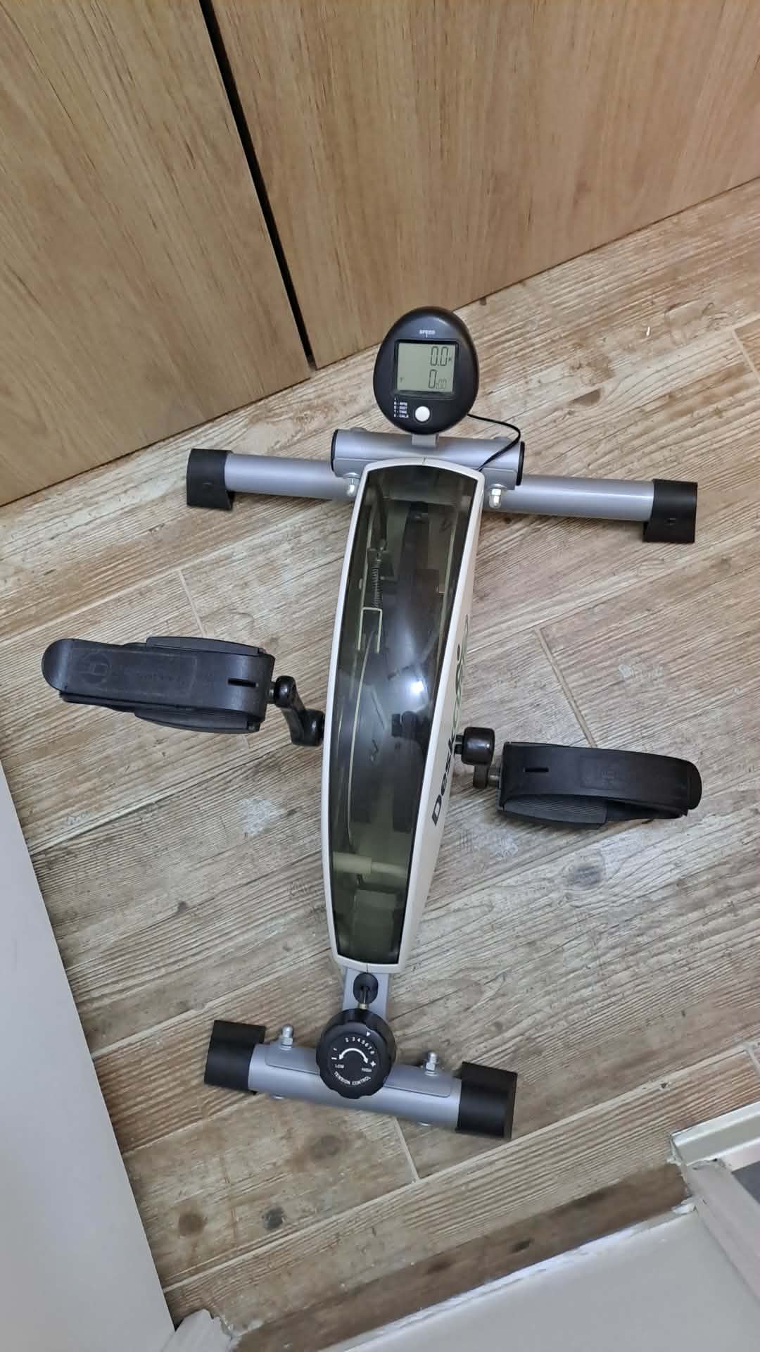 Mini vélo d'exercise DeskCycle 2 (Neuf + Boîte d'Origine)