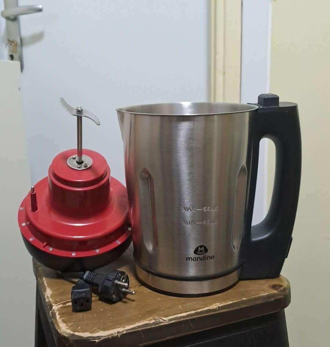 Blender Chauffant Mandine 1,6L (Avec boîte d’origine)