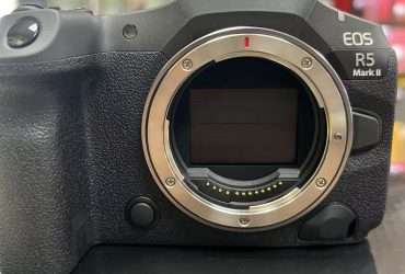 Canon EOS R5 Mark II 0 Clic Jamais Utilisé Facture Et Garantie
