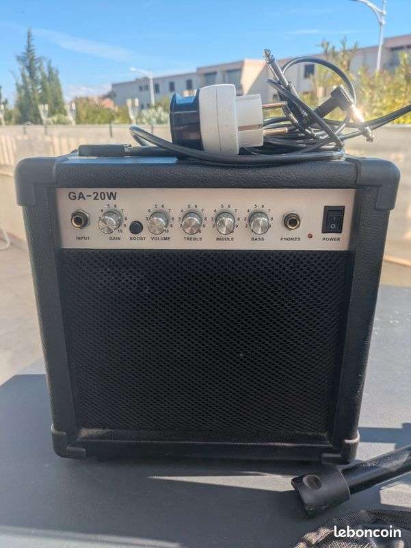 Vend Guitare électrique Rockjam