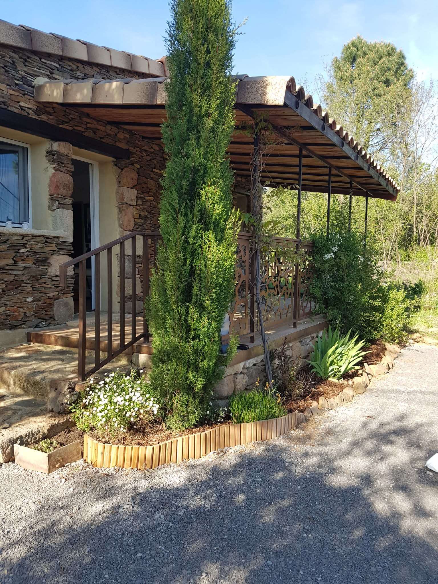 Location de vacances  labastide de virac ( Ardèche)